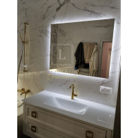 Зеркало с внутренней подсветкой для ванной комнаты Варна